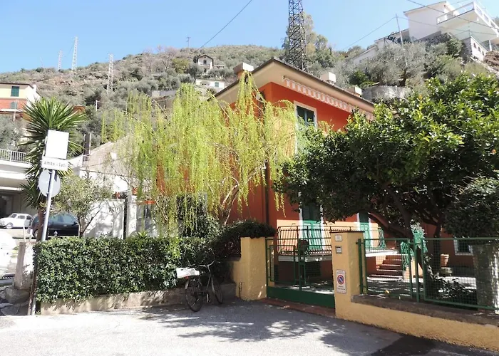 La Porta Delle 5 Terre Trilocali Апартаменты
