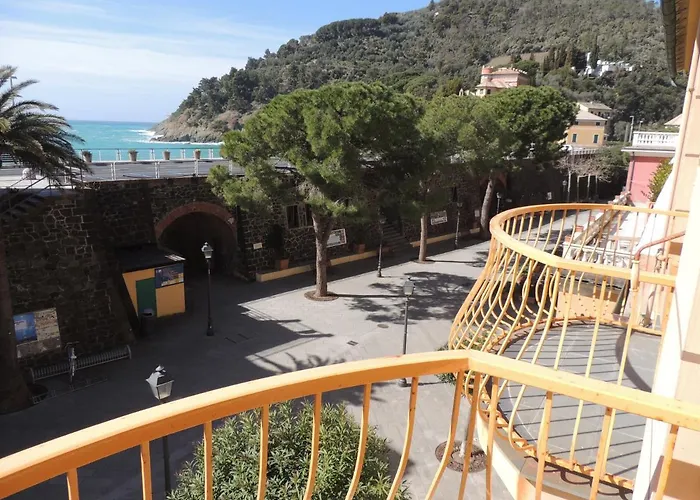 La Porta Delle 5 Terre Trilocali Bonassola